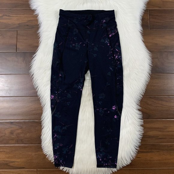 Sweaty Betty Size Small‎ Black Floral Daisy Zero Gravity Cropped Leggings Pants - Picture 1 of 9